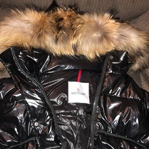 Authentic Women’s XL Mid Length Moncler Jacket